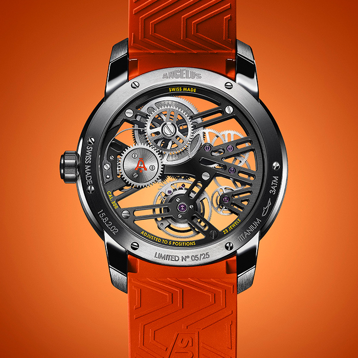 an u41 orange back 9eed5b7ad9.jpg