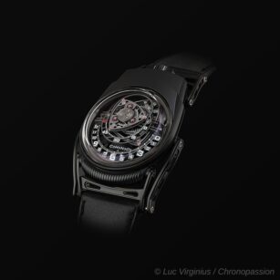 ZR012, C3H5N3O9 (MB&F , Urwerk)