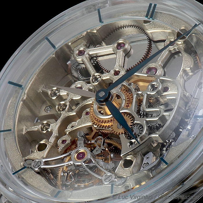 h moser 2803 03 fcf60d8a11.jpg
