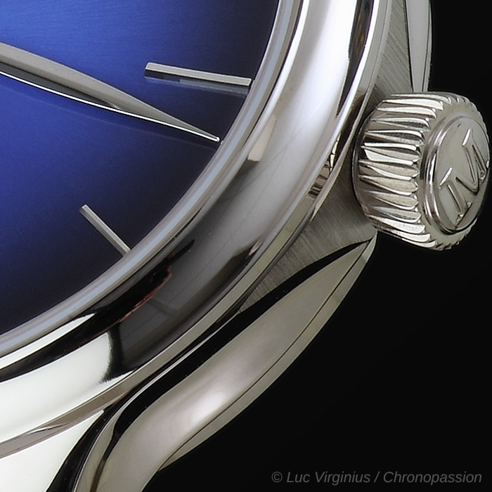 h moser mayu bluewg 06 32c43b154d.jpg