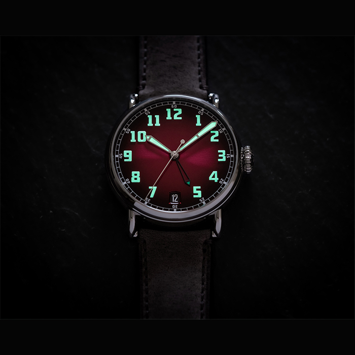 heritage dual time 8809 1200 lifestyle 01 110c1f75ce.jpg