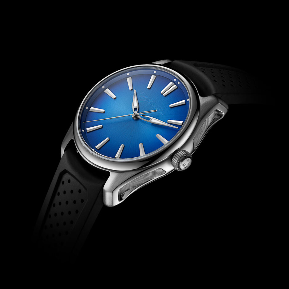 hmoser 3200 1217 pioneer centre seconds arctic blue 40mm detail b
