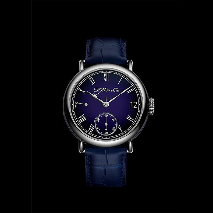 hmoser 8800 0203 heritage perpetual calendar midnightblue enamel soldier black jpg a0e69dd985.jpg