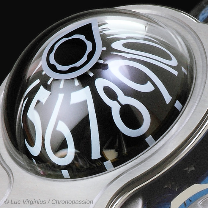 mb f hm3 moon 04 87d96d742f.jpg