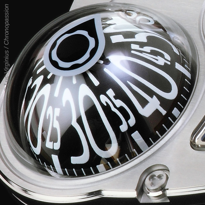 mb f hm3 moon 07 18638aa6b9.jpg