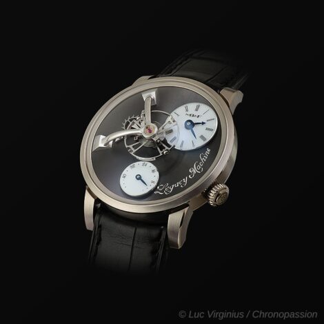 MB&F LEGACY MACHINE 101 Or Gris