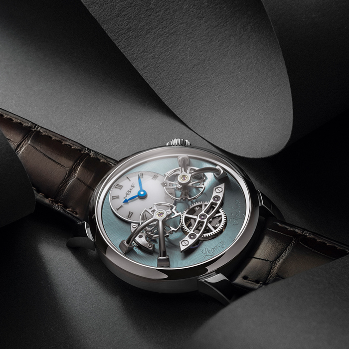 mb f lm2 palladium lifestyle 2 hres 405b7e6f0f.jpg