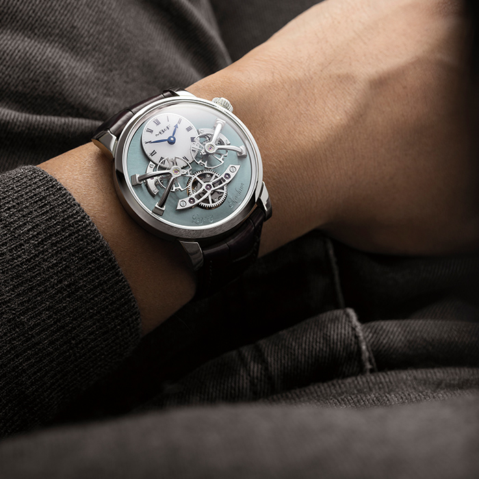 mb f lm2 palladium wristshot 2 hres b6098e7775.jpg