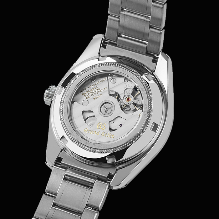 mouv resize 6740f3b260.jpg