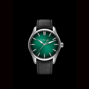 H. MOSER & CIE : Pioneer Centre Seconds Cosmic Green 3200 – 1202