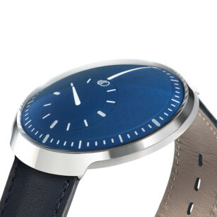 Ressence Type 8C bleue