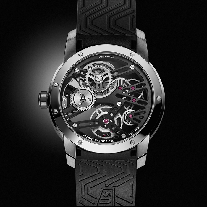 u40 back resize 4862c4d888.jpg
