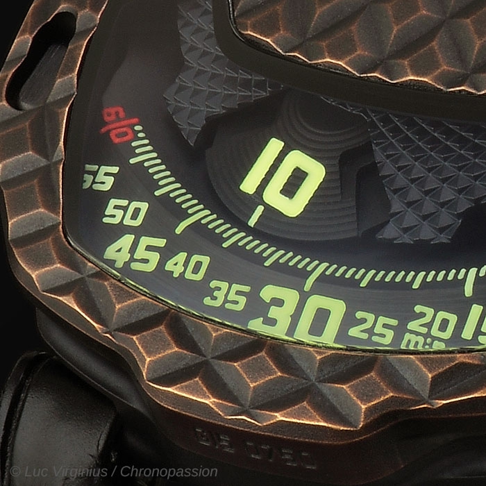 urwerk 105trex 07 f4e1a7b96b.jpg