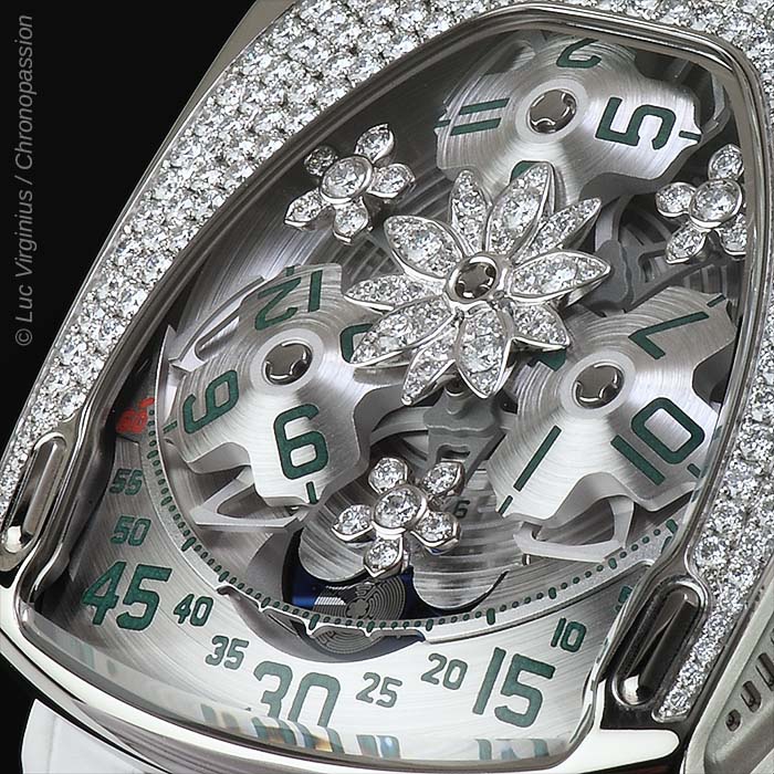urwerk ur106 flower 03 0eb22d0468.jpg
