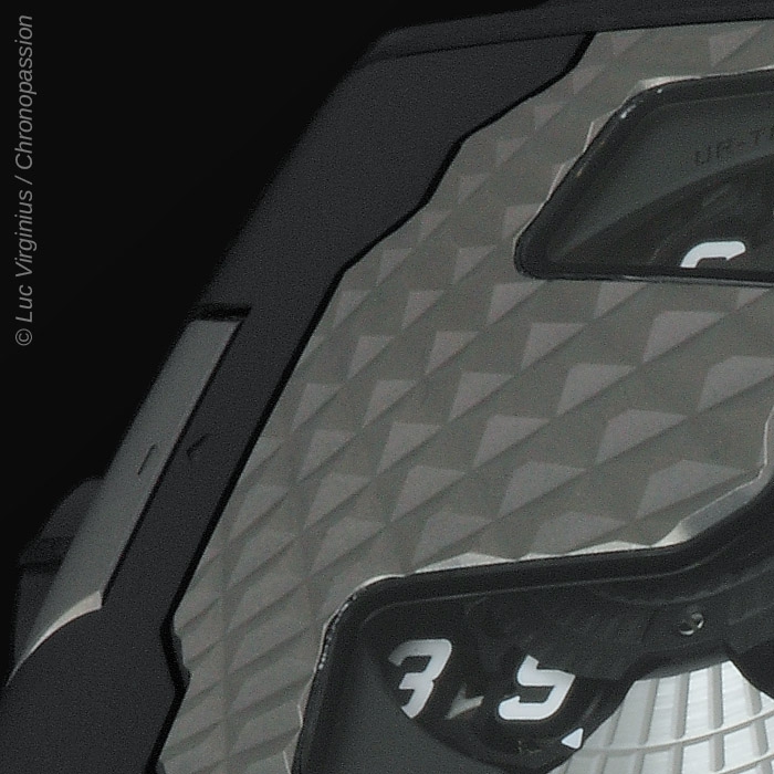 urwerk urt8 04 57ce475ef6.jpg