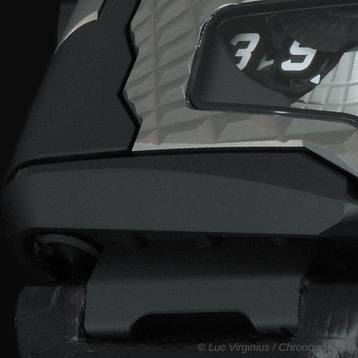 urwerk urt8 07 a394283eb9.jpg