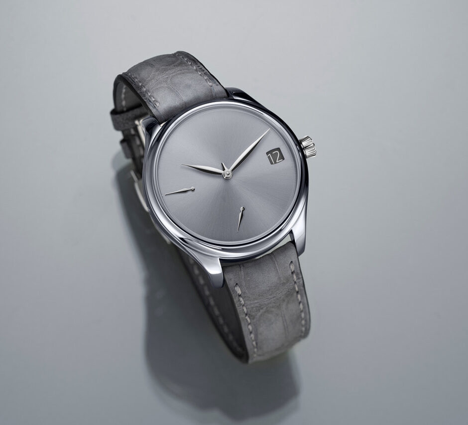 H. Moser & Cie Endeavour Perpetual Calendar Concept Tantalum 1800-2004