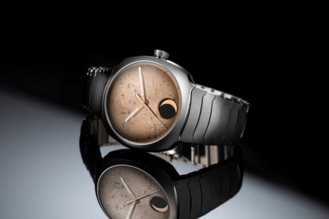 H. Moser & Cie. Streamliner Perpetual Moon Concept Meteorite 6270-1200