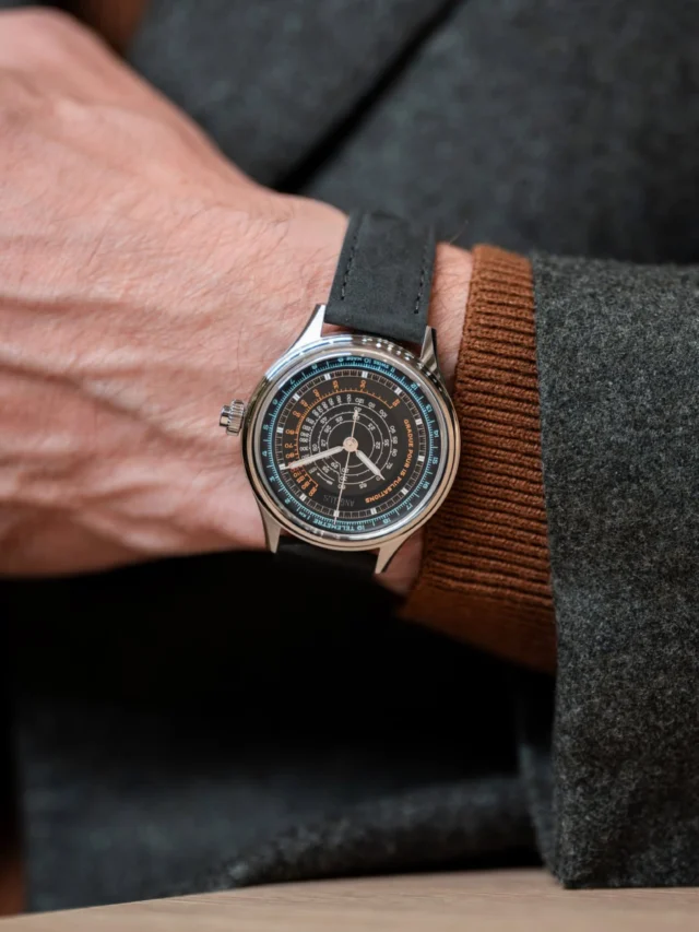 @angelus_watches available @chronopassion authorized retailer 
・・・
The Instrument de Mesures Ebony Black emphasises contrast and legibility. Its finely grained black dial combines blue, orange and cream scales arranged across multiple levels, creating a highly functional display inspired by vintage scientific instruments.

Beneath the box sapphire crystal, every scale has its purpose. Every colour has its function. A tool watch in the purest Angelus tradition.

Limited to 25 pieces.

#AngelusWatches #InstrumentDeMesures #EbonyBlack